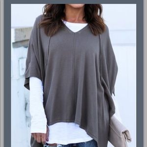 NWOT Grey Hooded top. Size M